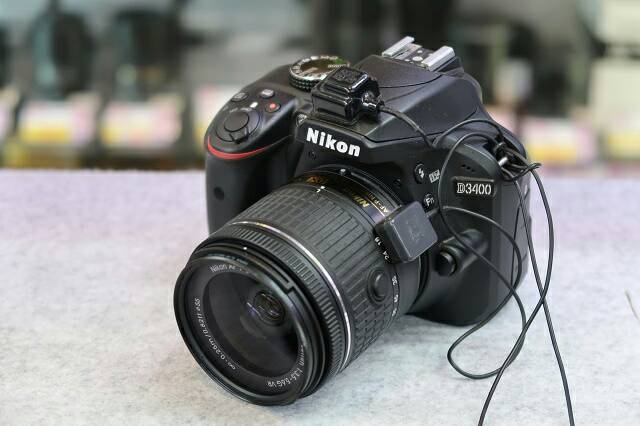 D3400